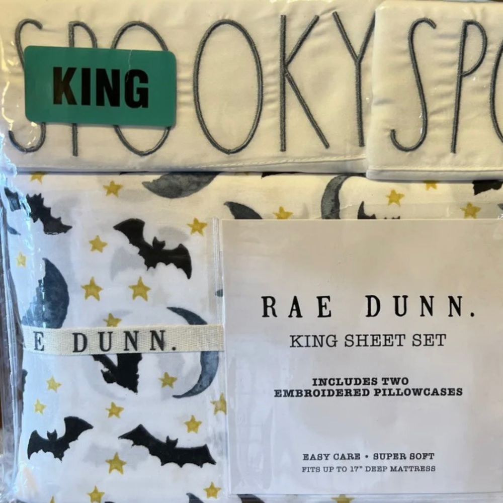 King Rae Dunn Halloween Bedsheets Bats and Stars